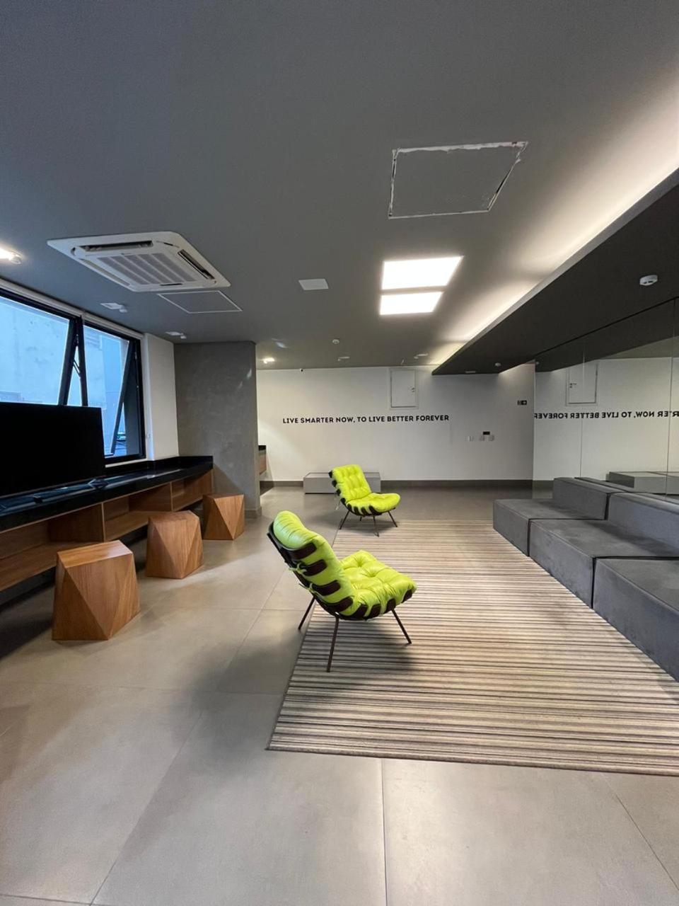 Flat Deluxe Ampla Varanda - Vn Capote Reboucas Jardins Apartamento *